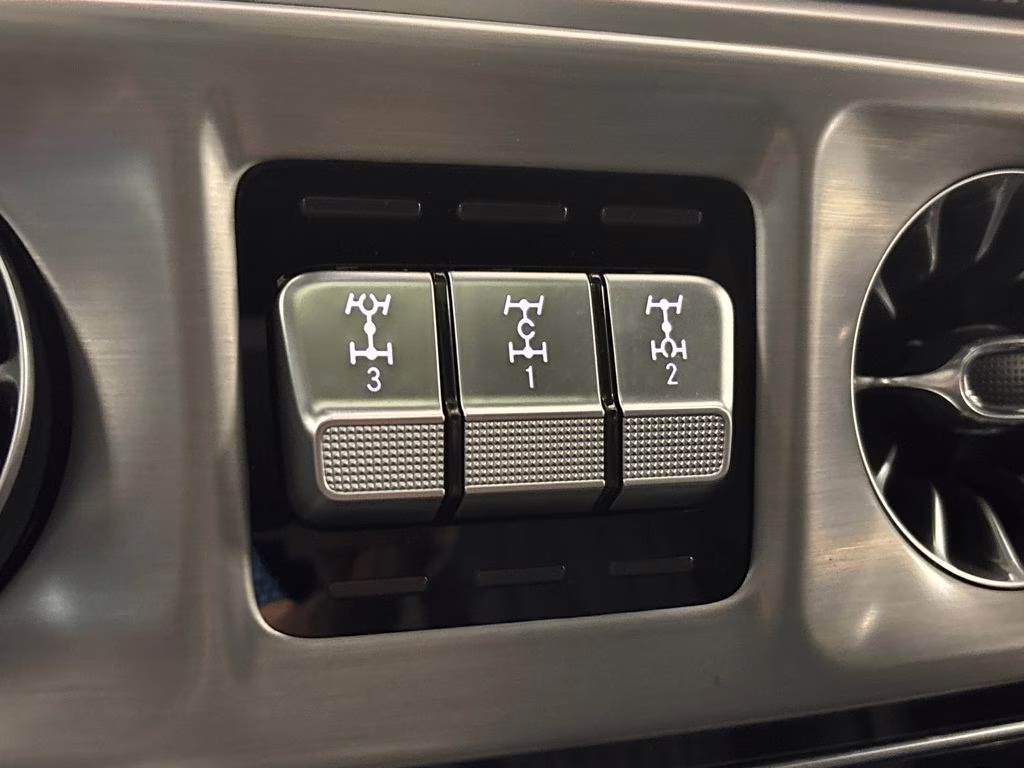 2023 Polar White Mercedes-Benz G-Class G 63 AMG AWD SUV