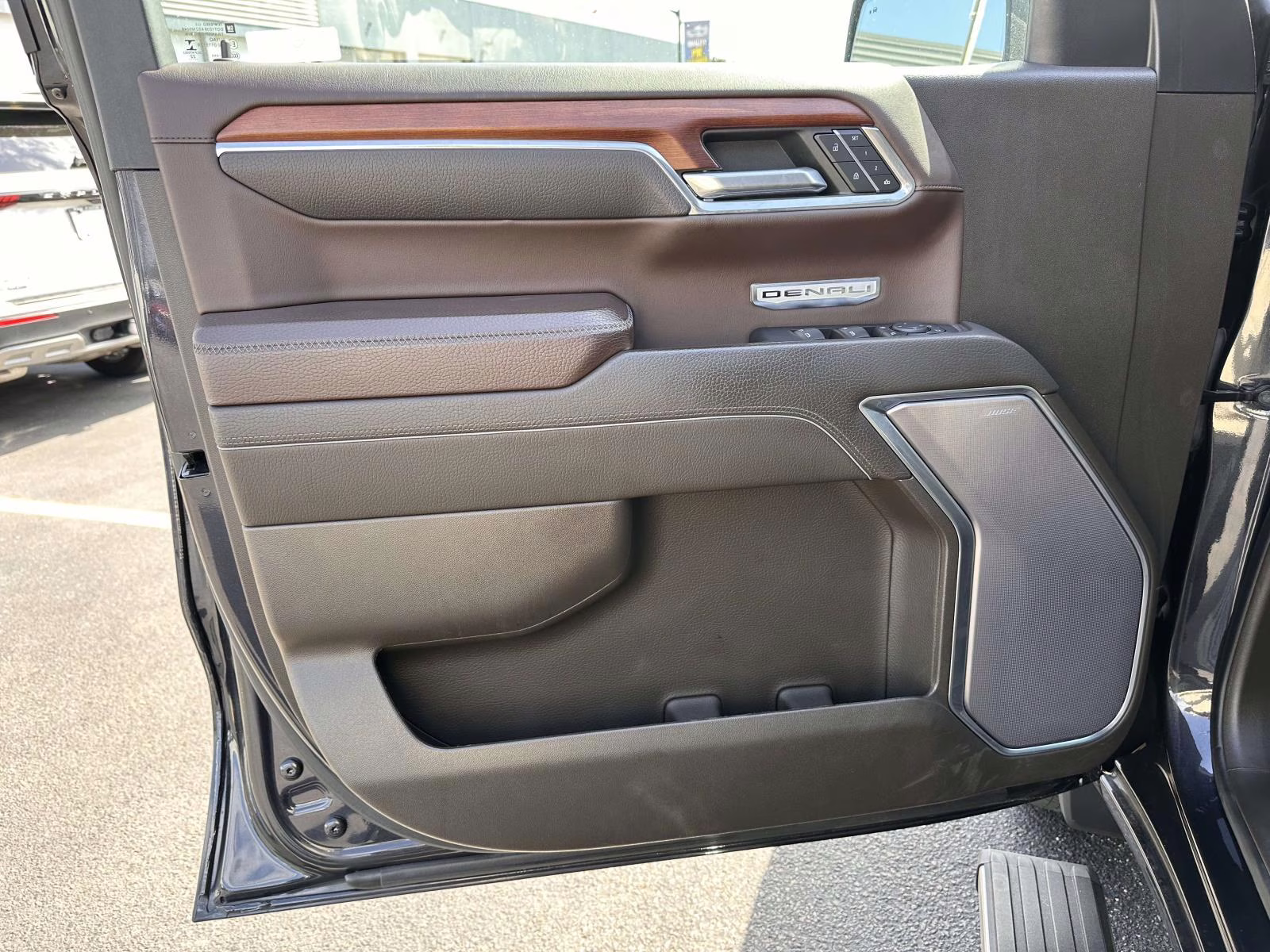 2023 Sterling Metallic GMC Sierra 1500 4WD Crew Cab 147 Denali 4X4 Truck