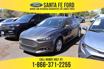2016 Gray Ford Fusion SE FWD Sedan