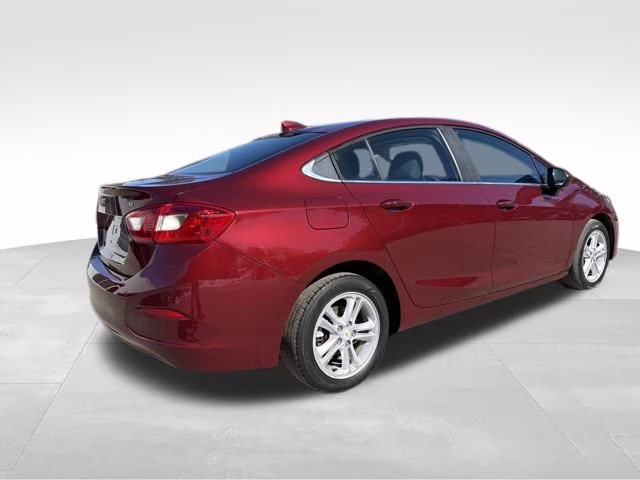 2016 Siren Red Tintcoat Chevrolet Cruze LT FWD Sedan