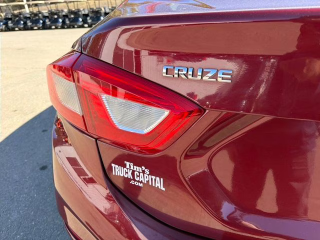 2016 Siren Red Tintcoat Chevrolet Cruze LT FWD Sedan