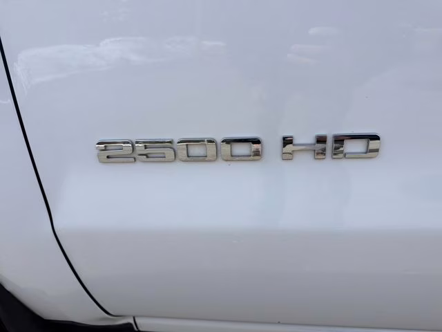 2019 Summit White Chevrolet Silverado 2500HD Work Truck 4X4 Truck