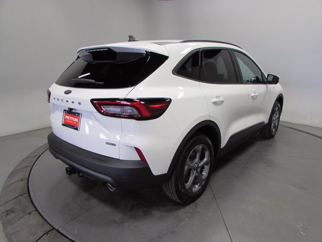 2026 Star White Metallic Tri-Coat Ford Escape Hybrid ST-Line Select AWD SUV