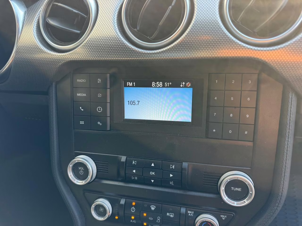 2021 Oxford White Ford Mustang GT RWD Coupe