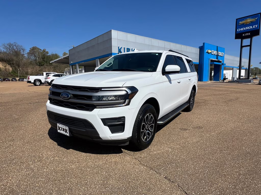 2022 Oxford White Ford Expedition Max XLT RWD SUV