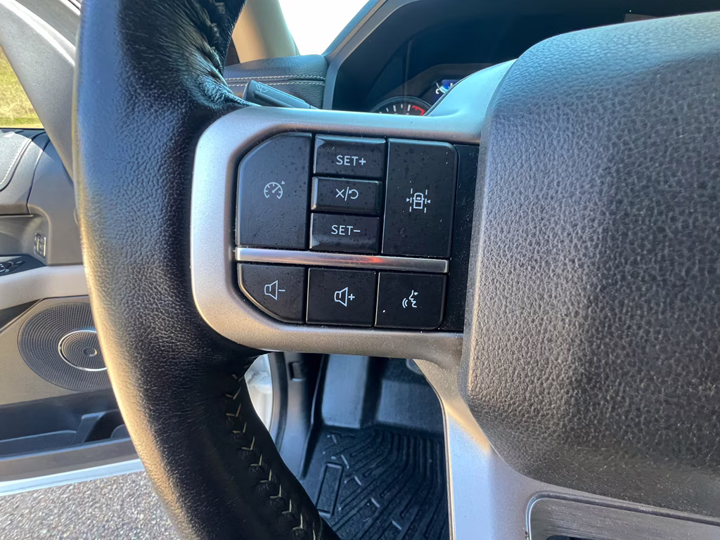 2022 Oxford White Ford Expedition Max XLT RWD SUV