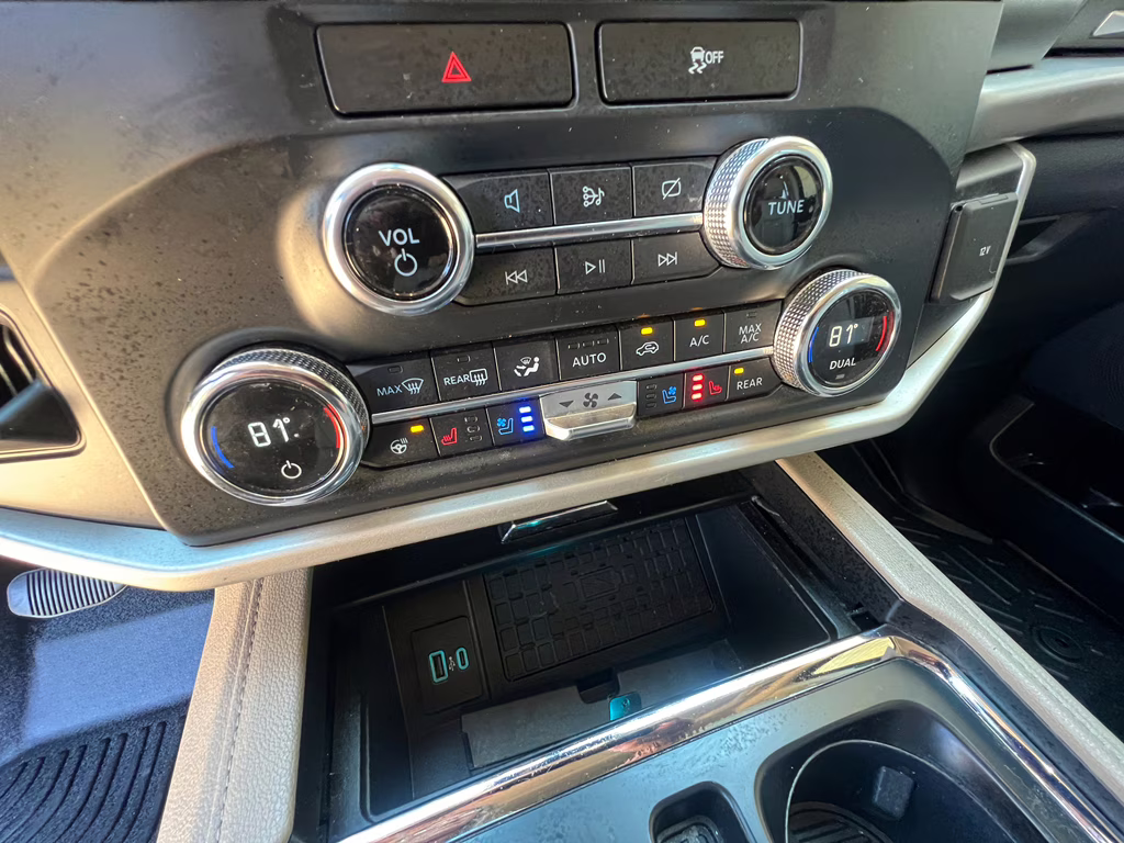 2022 Oxford White Ford Expedition Max XLT RWD SUV