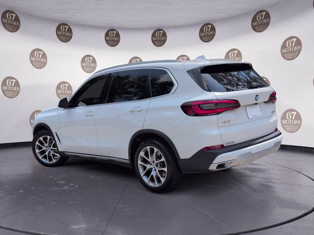 2023 Alpine White BMW X5 xDrive40i AWD SUV