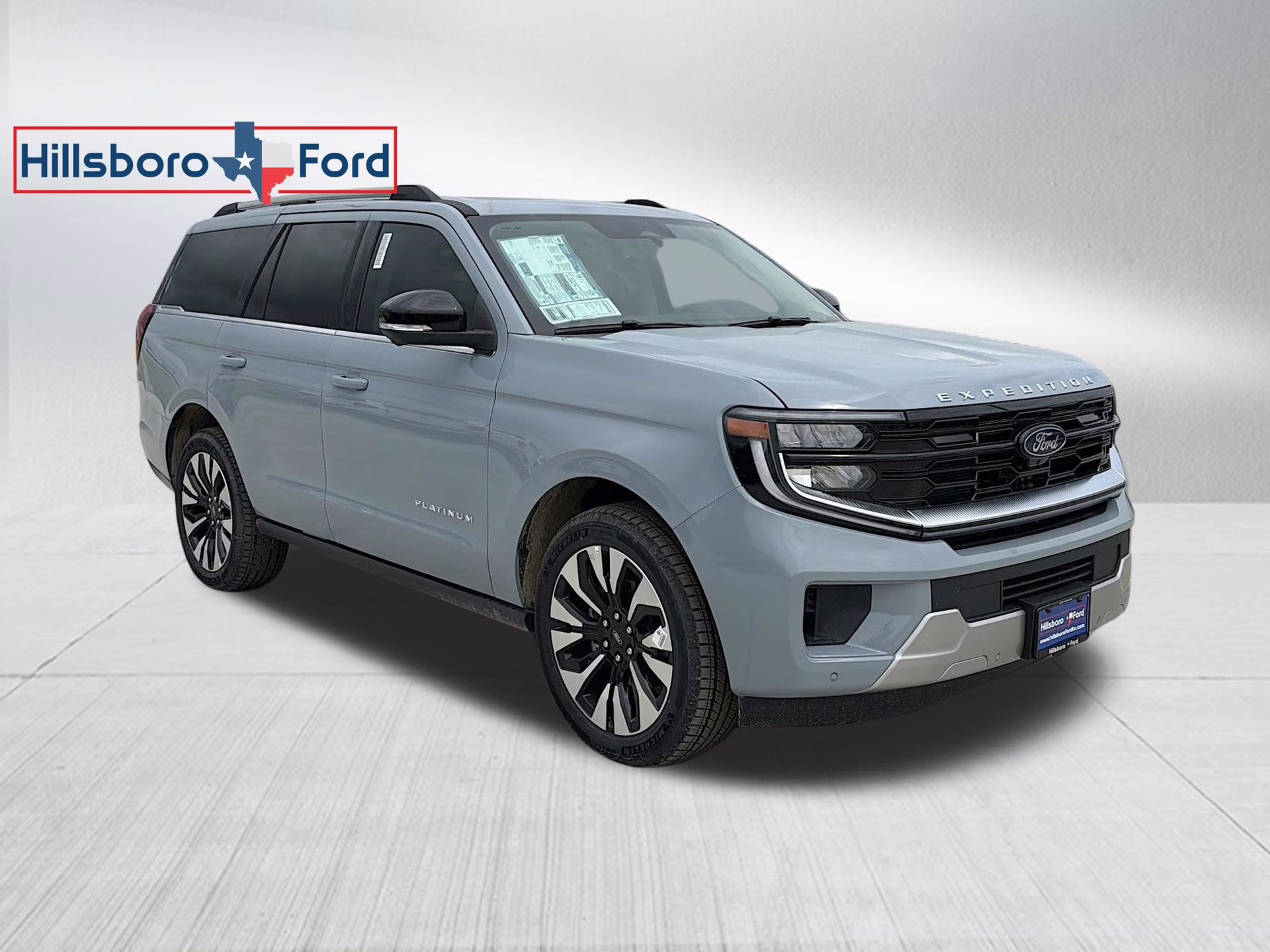 2026 Glacier Gray Metallic Tri-Coat Ford Expedition Platinum 4X4 SUV