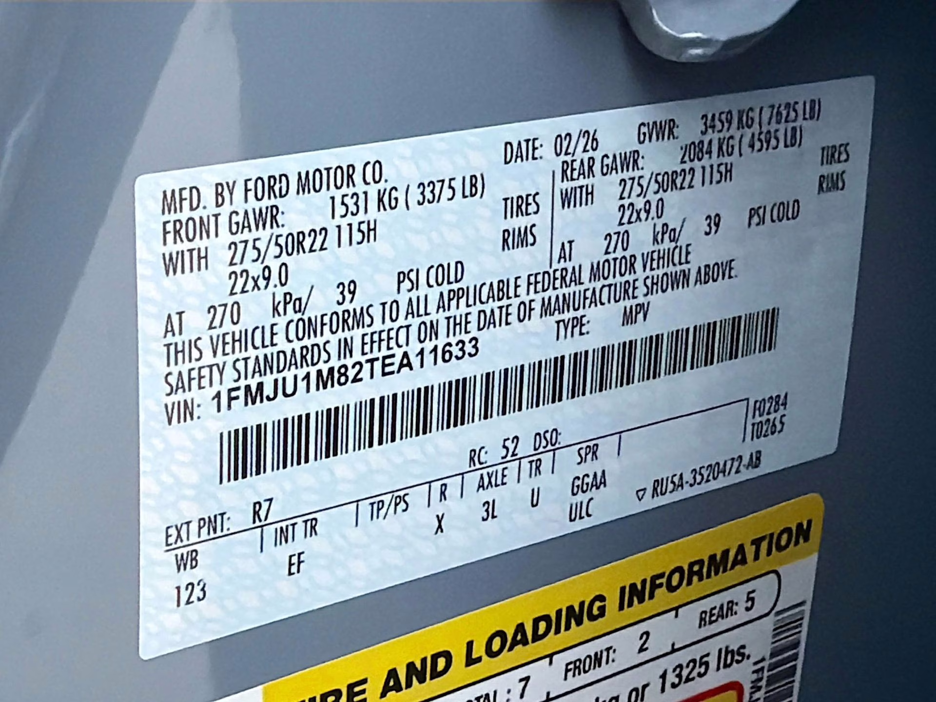 2026 Glacier Gray Metallic Tri-Coat Ford Expedition Platinum 4X4 SUV
