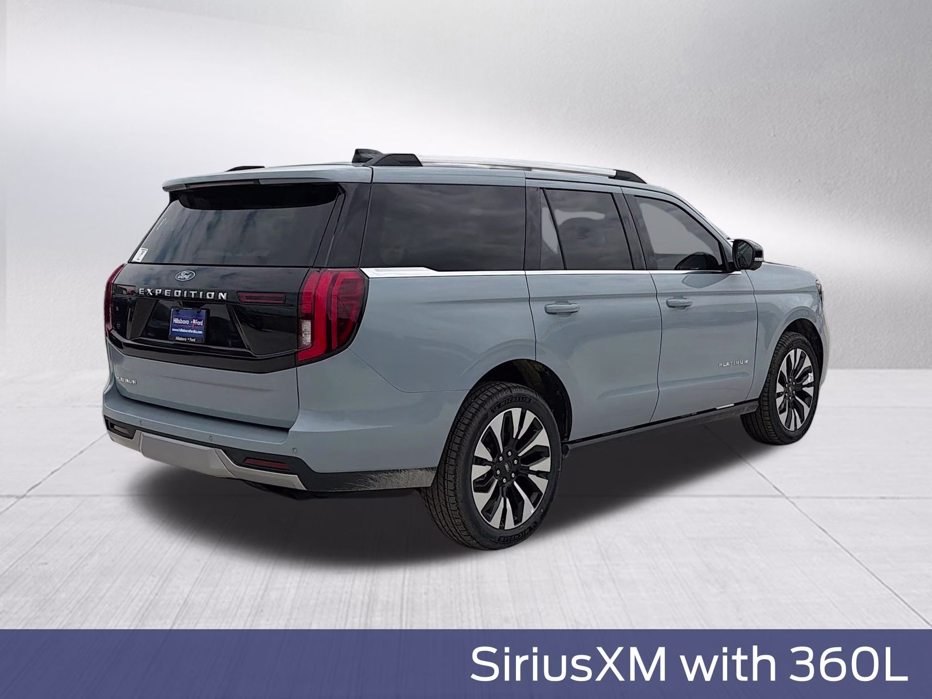 2026 Glacier Gray Metallic Tri-Coat Ford Expedition Platinum 4X4 SUV