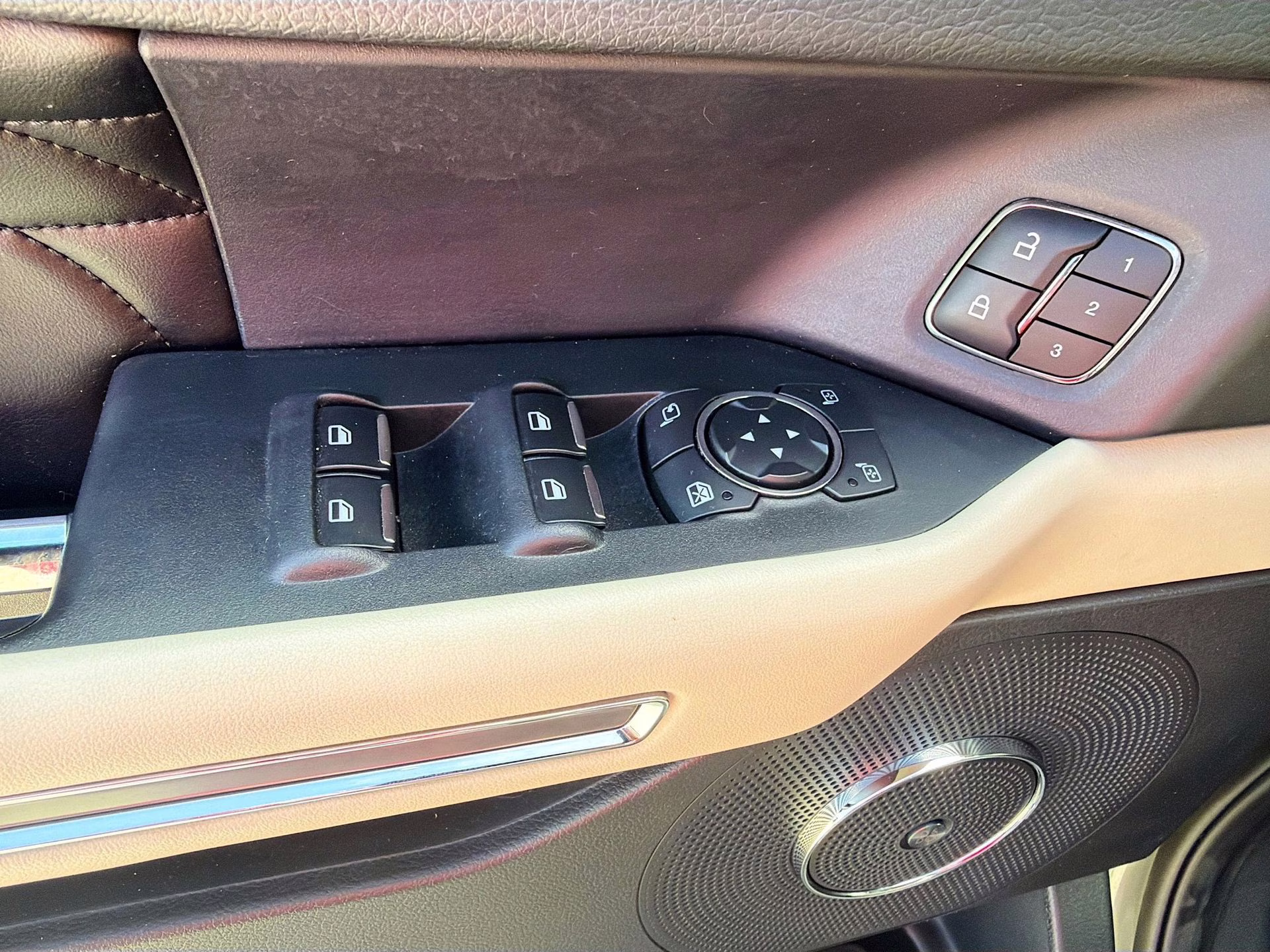 2019 Silver Spruce Metallic Ford Expedition Platinum 4X4 SUV