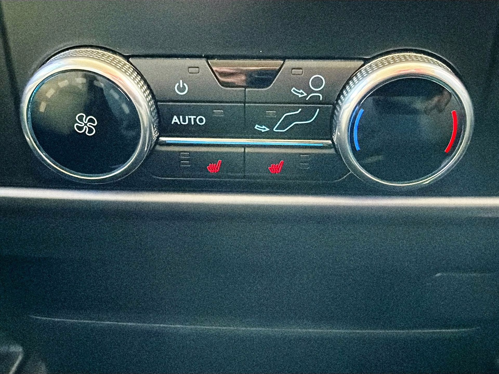 2019 Silver Spruce Metallic Ford Expedition Platinum 4X4 SUV