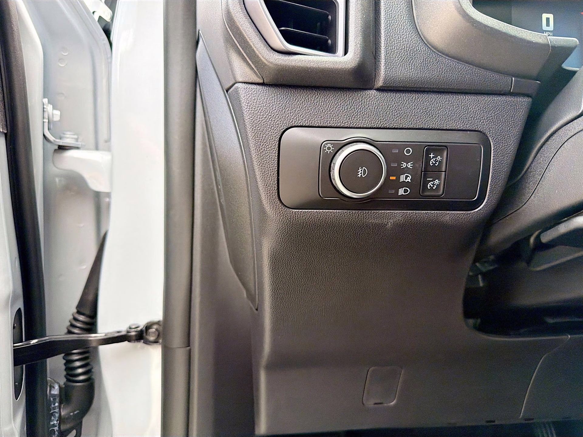 2026 Space White Metallic Ford Bronco Sport Outer Banks 4X4 SUV