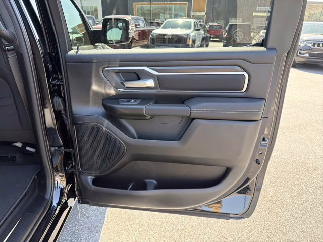 2026 Diamond Black Crystal Pearlcoat Ram 1500 Big Horn RWD Truck