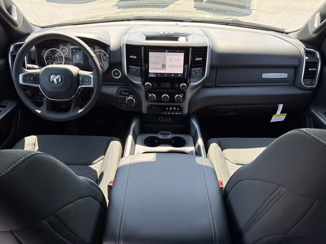 2026 Diamond Black Crystal Pearlcoat Ram 1500 Big Horn RWD Truck