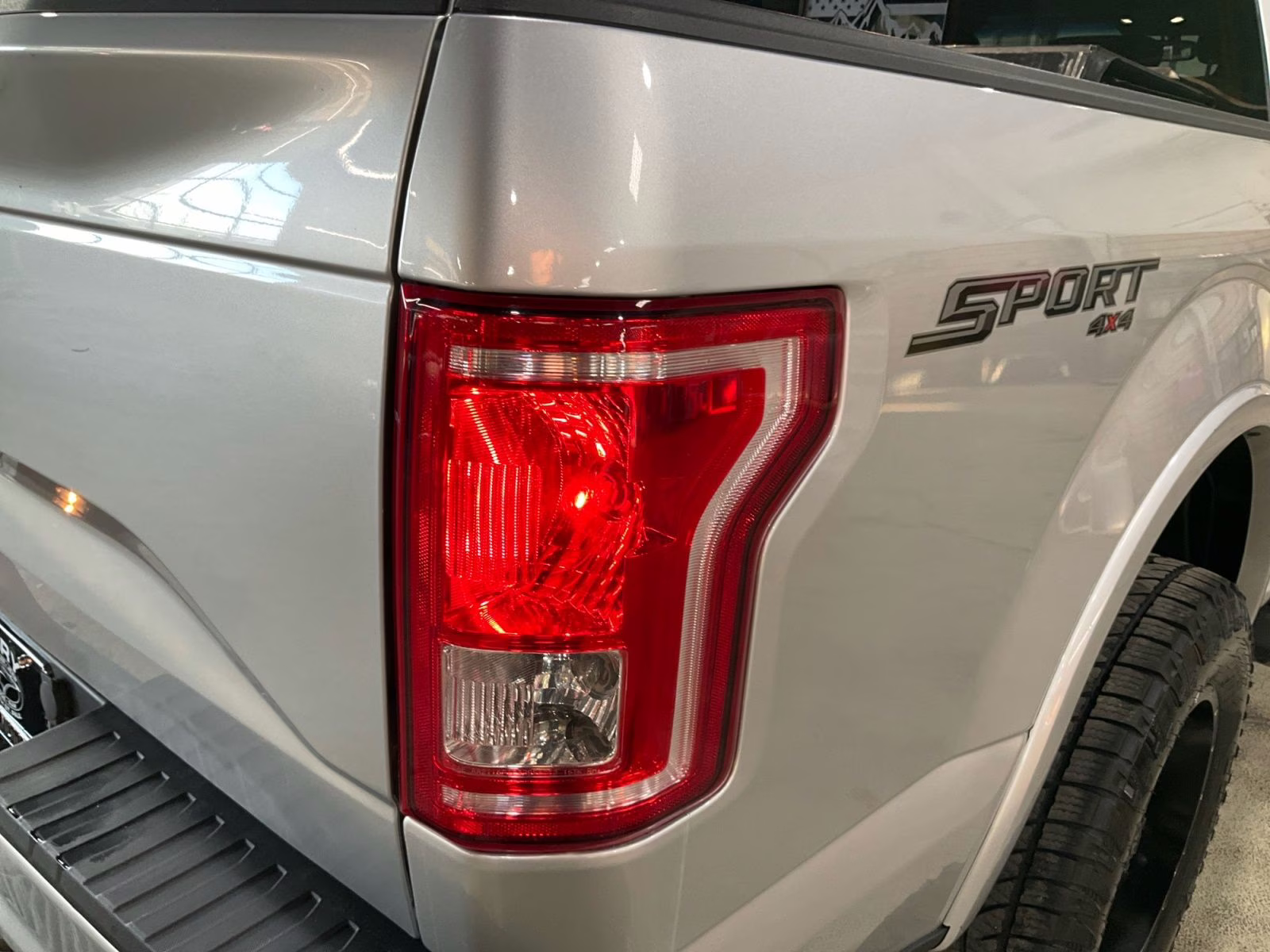 2016 Ingot Silver Ford F-150 XLT 4X4 Truck