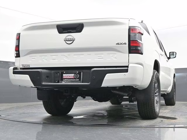 2026 Glacier White Nissan Frontier SV 4X4 Truck