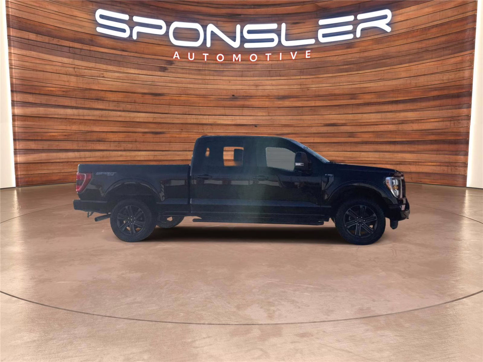 2022 Agate Black Ford F-150 XLT 4X4 Truck