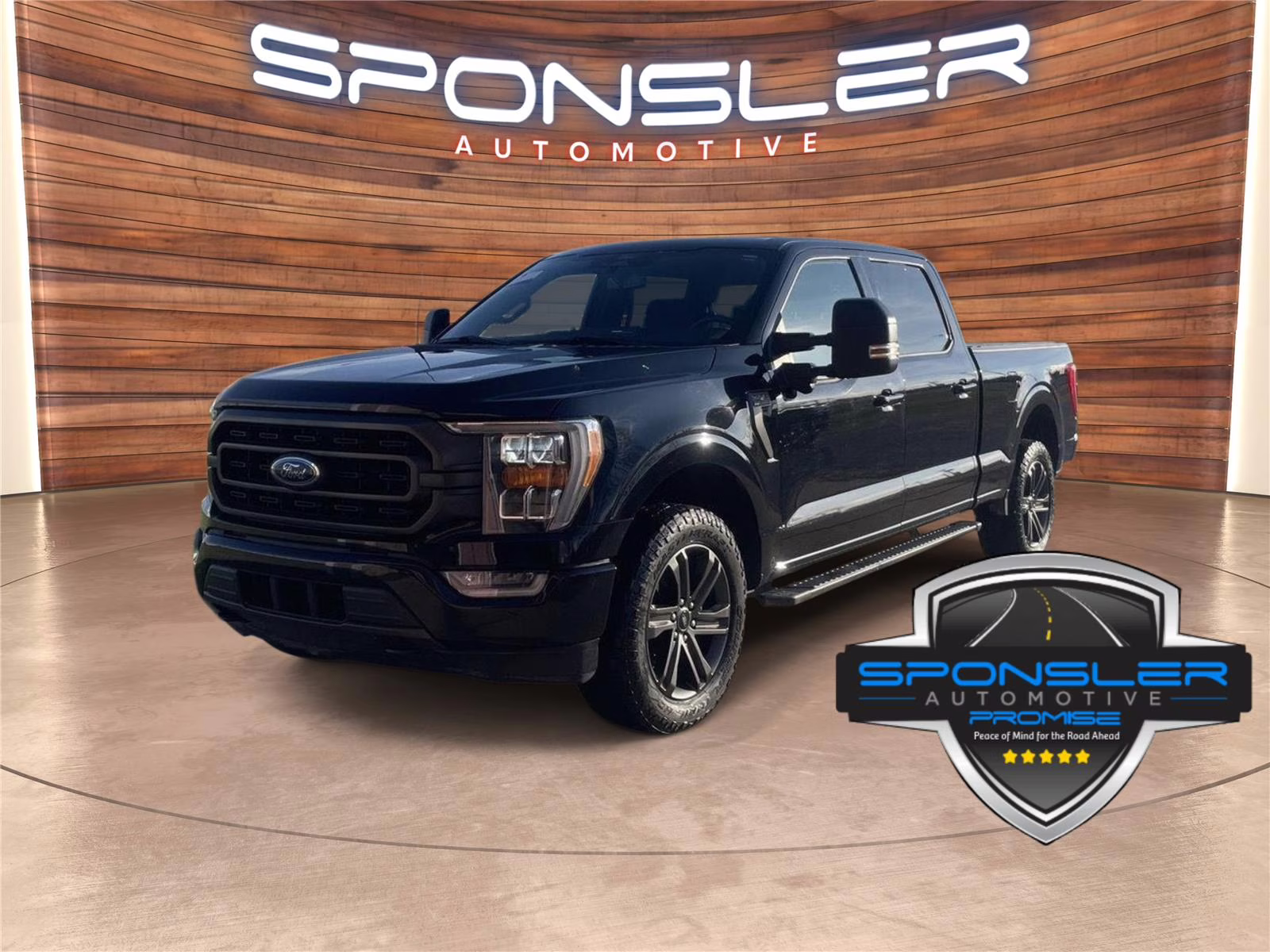 Agate Black 2022 Ford F-150 XLT SuperCrew 4WD Pickup Truck Four-Wheel Drive Automatic