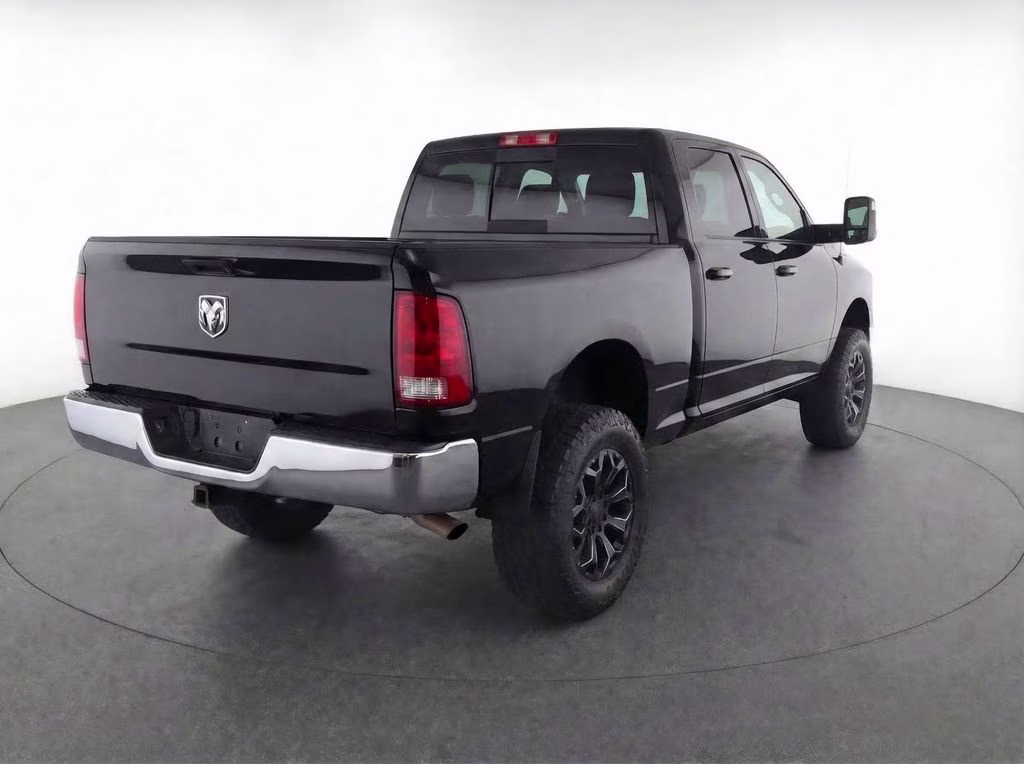 2010 Brilliant Black Crystal Pearlcoat Dodge 2500 SLT 4X4 Truck