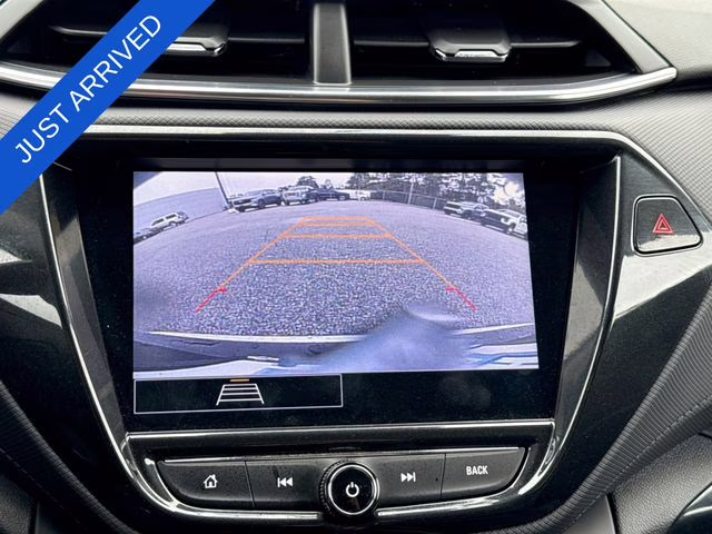 2023 Summit White Chevrolet Trailblazer LT FWD SUV