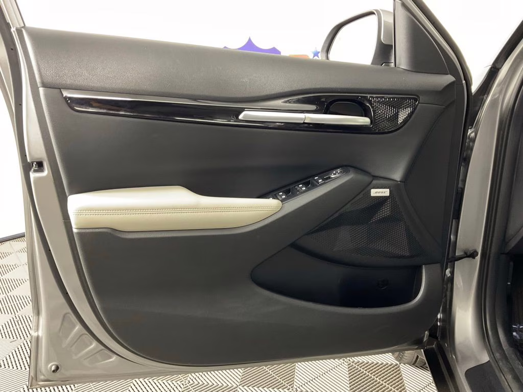 2021 Steel Gray Kia Seltos SX AWD SUV