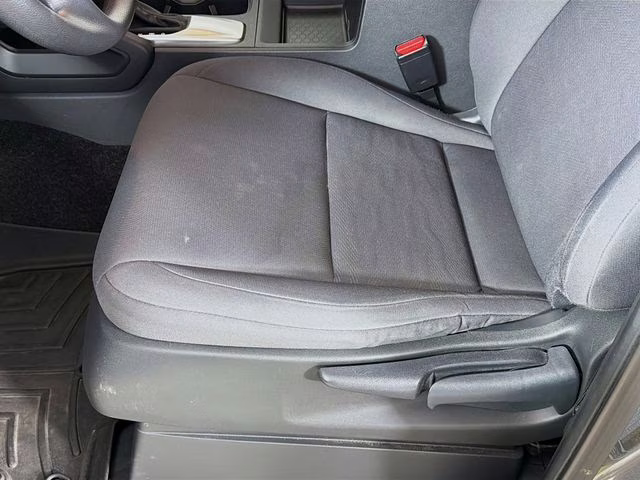 2022 Gun Metallic Nissan Frontier S 4X4 Truck