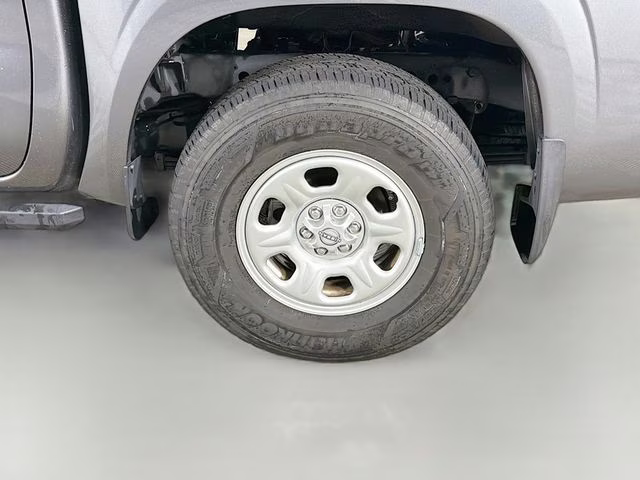 2022 Gun Metallic Nissan Frontier S 4X4 Truck