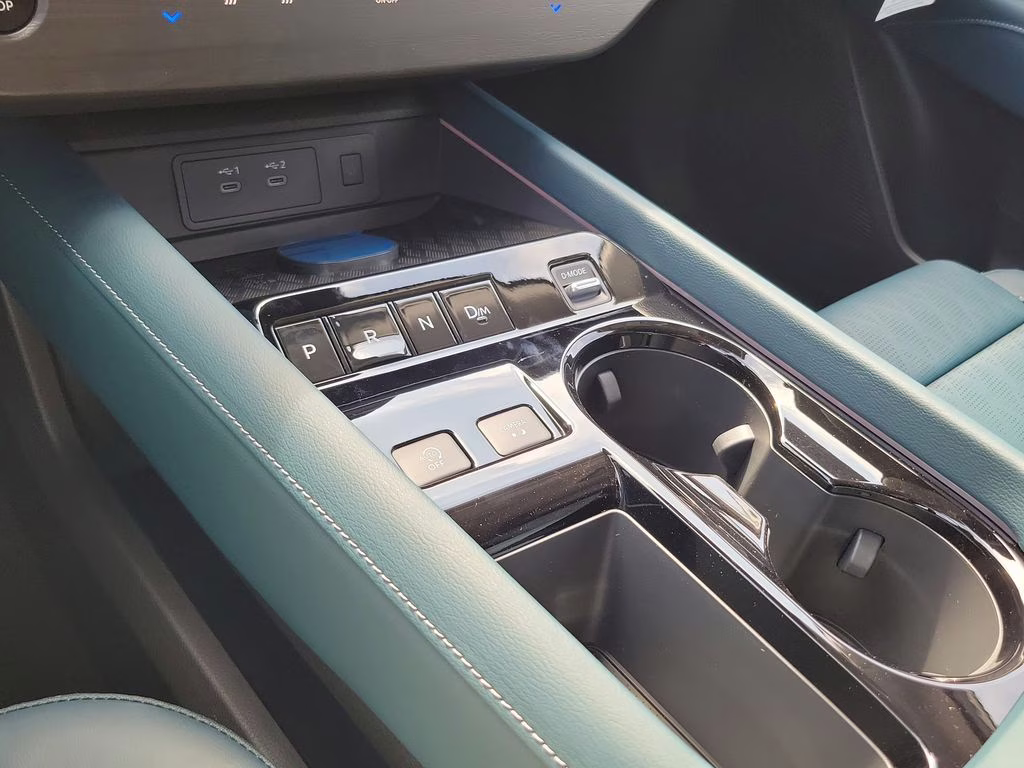 2026 White / Black Nissan Murano Platinum AWD SUV