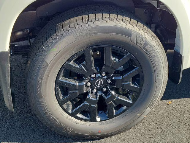 2026 Glacier White Nissan Frontier SV RWD Truck