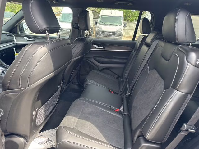 2026 Silver Jeep Grand Cherokee L Altitude 4X4 SUV