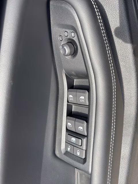 2026 Silver Jeep Grand Cherokee L Altitude 4X4 SUV