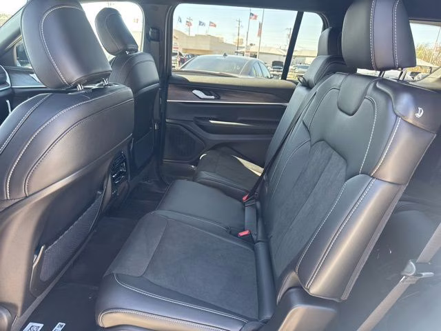 2026 Bright White Clearcoat Jeep Grand Cherokee L Altitude 4X4 SUV