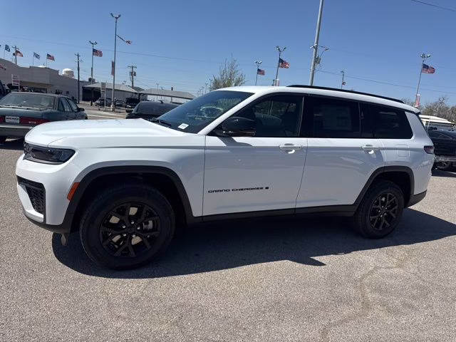 2026 Bright White Clearcoat Jeep Grand Cherokee L Altitude 4X4 SUV