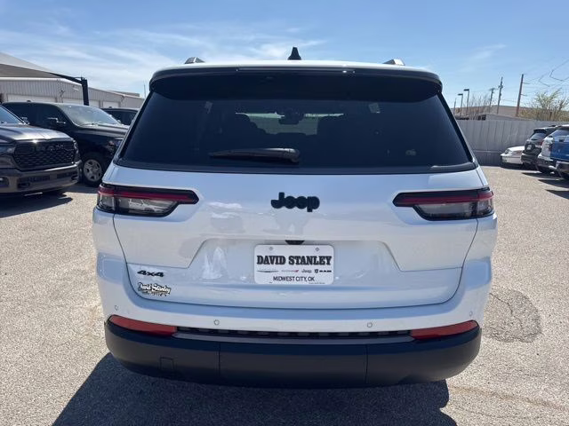 2026 Bright White Clearcoat Jeep Grand Cherokee L Altitude 4X4 SUV