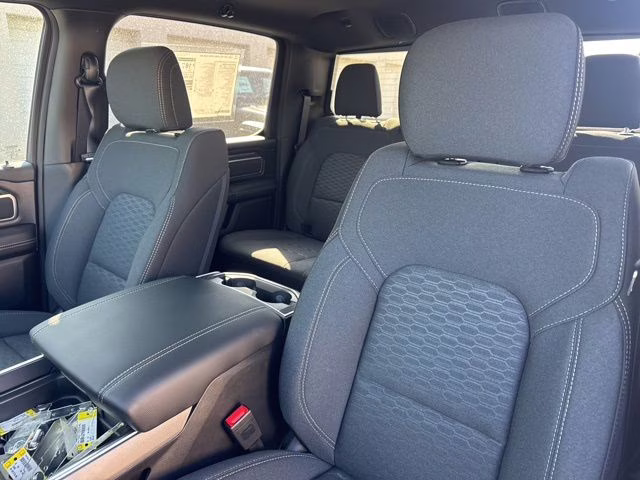 2026 Diamond Black Ram 1500 Big Horn/Lone Star 4X4 Truck