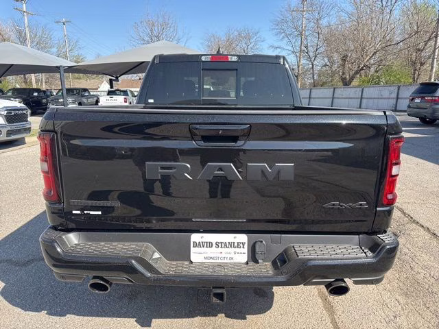 2026 Diamond Black Ram 1500 Big Horn/Lone Star 4X4 Truck
