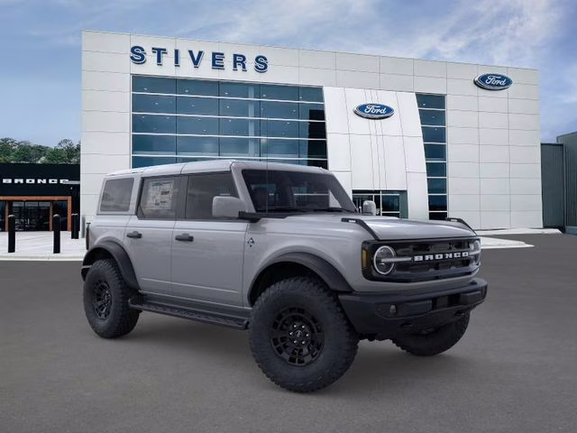2026 Avalanche Ford Bronco Outer Banks 4X4 SUV