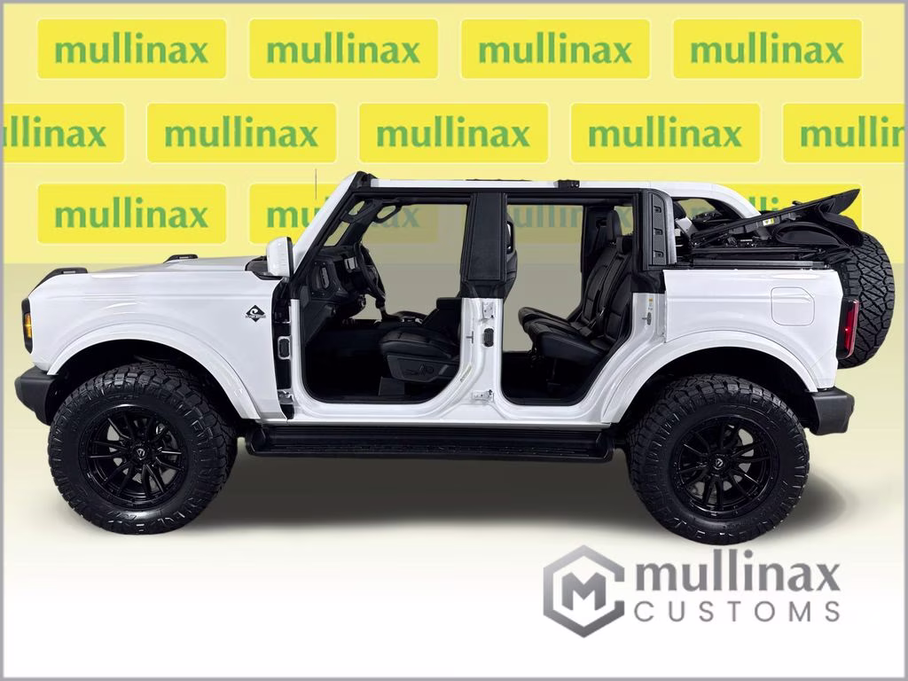 2026 Oxford White Ford Bronco Outer Banks 4X4 SUV