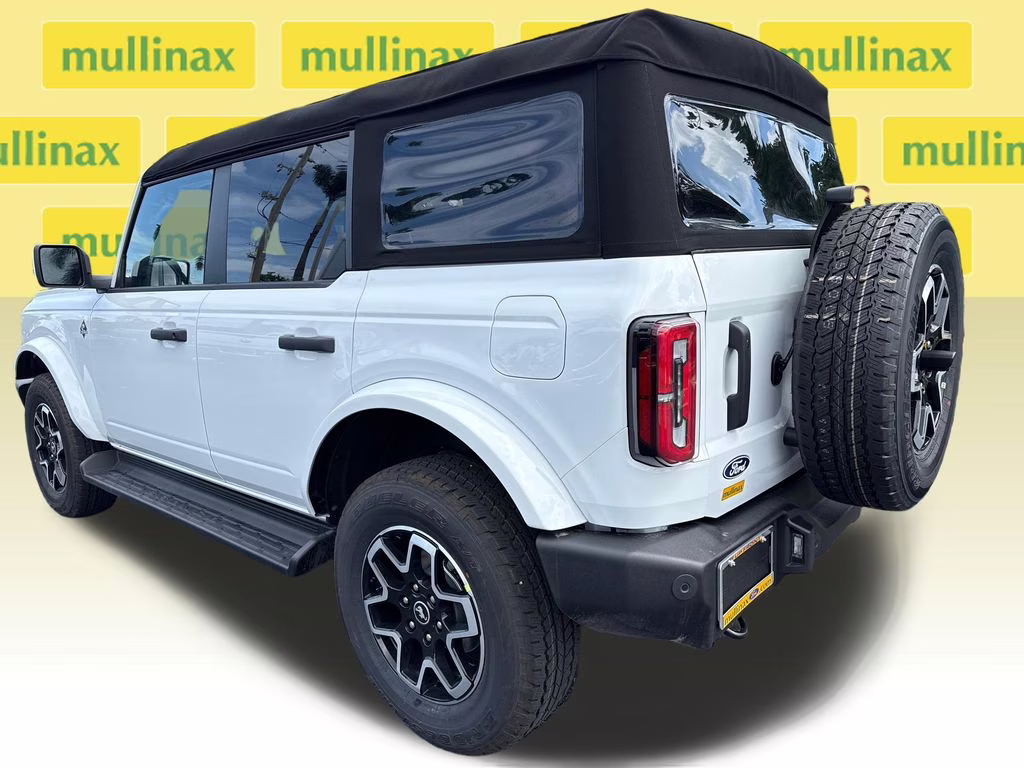 2026 Oxford White Ford Bronco Outer Banks 4X4 SUV