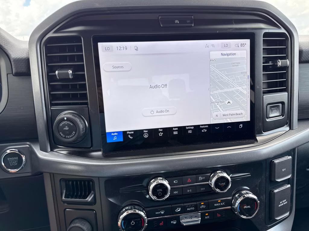 2026 Ruby Red Metallic Tinted Clearcoat Ford F-150 XLT RWD Truck