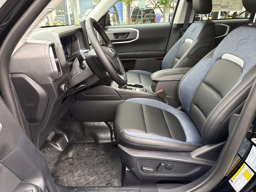 2026 Shadow Black Ford Bronco Sport Outer Banks 4X4 SUV