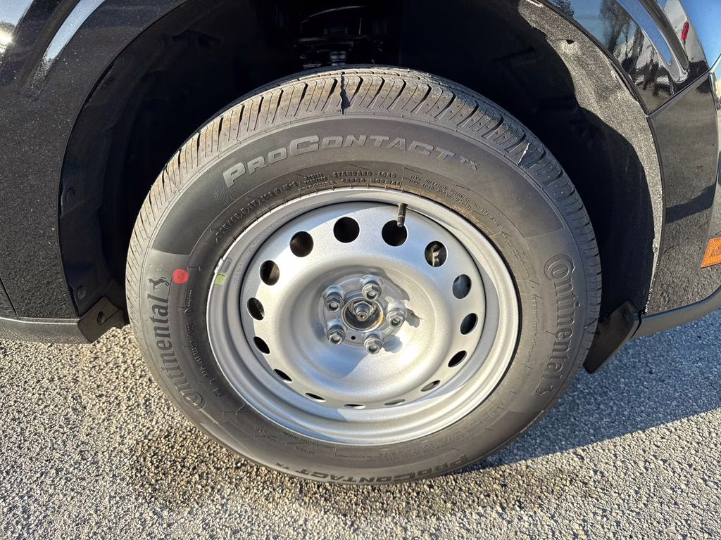 2026 Shadow Black Ford Maverick XL AWD Truck