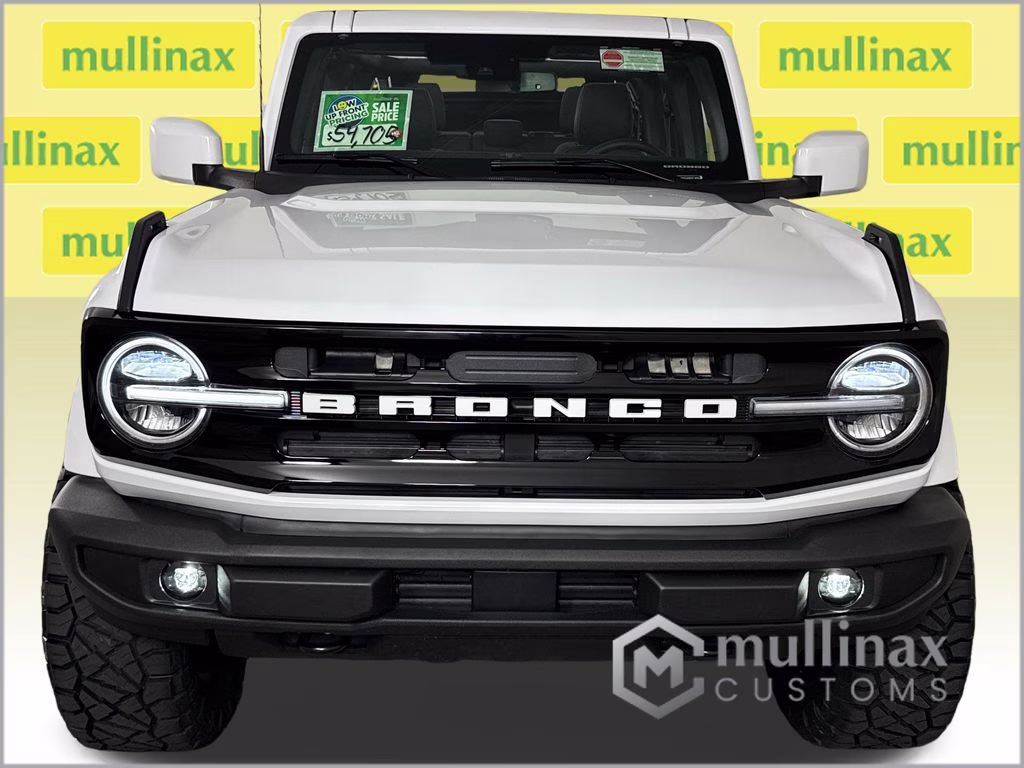 2026 Oxford White Ford Bronco Outer Banks 4X4 SUV