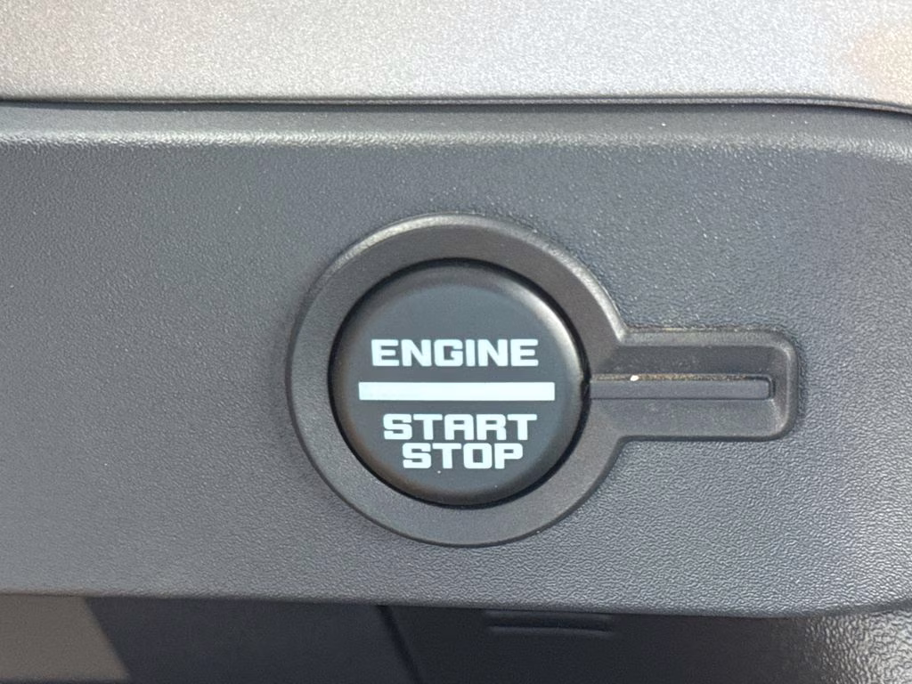 2026 Oxford White Ford Bronco Outer Banks 4X4 SUV