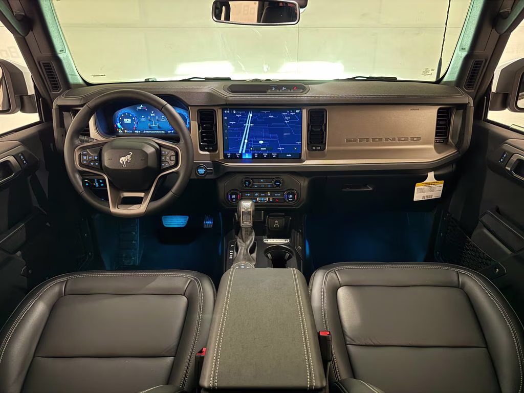2026 Oxford White Ford Bronco Outer Banks 4X4 SUV
