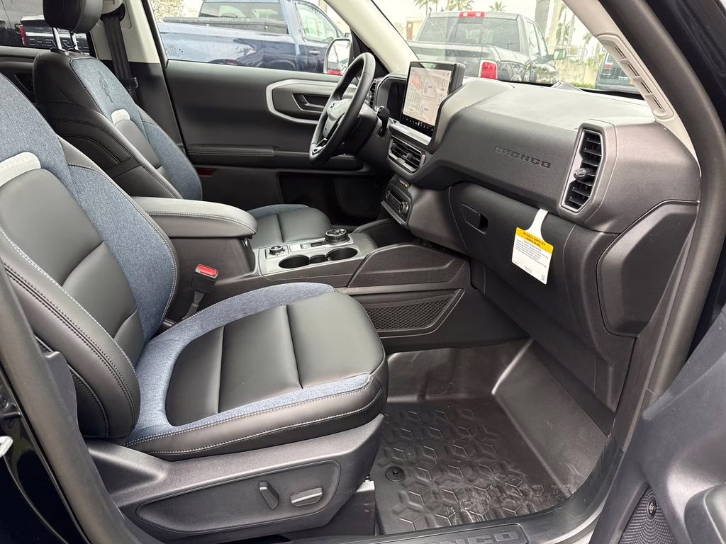 2026 Shadow Black Ford Bronco Sport Outer Banks 4X4 SUV