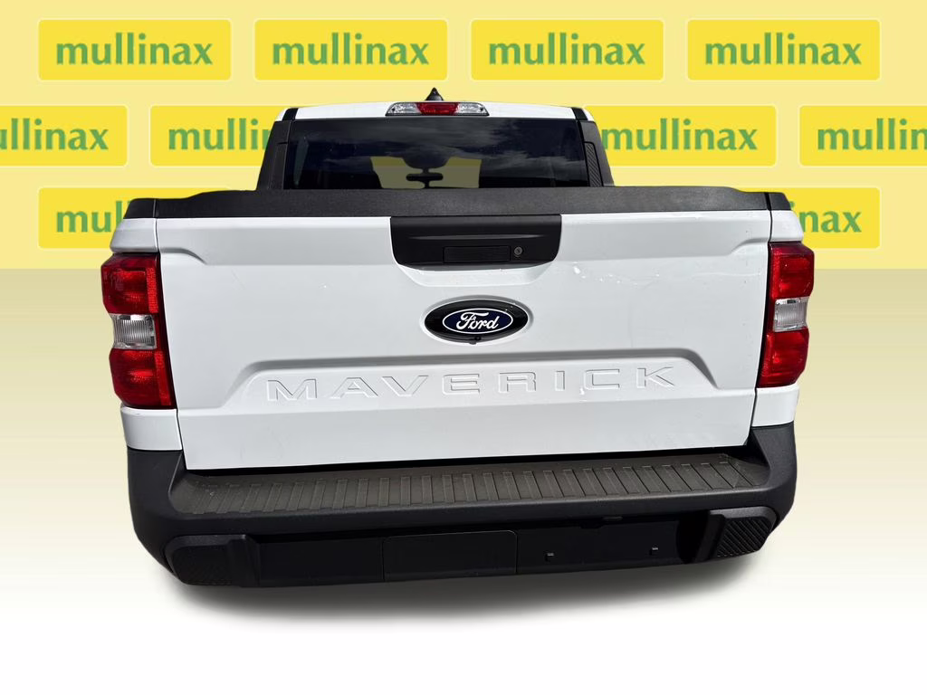 2026 Oxford White Ford Maverick XL AWD Truck
