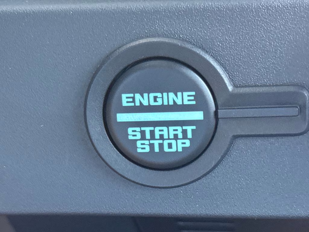 2026 Oxford White Ford Bronco Big Bend 4X4 SUV